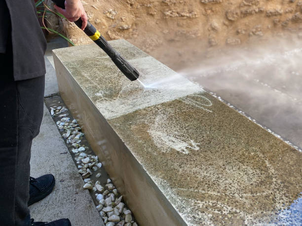 Garage Pressure Washing in Arnold, CA